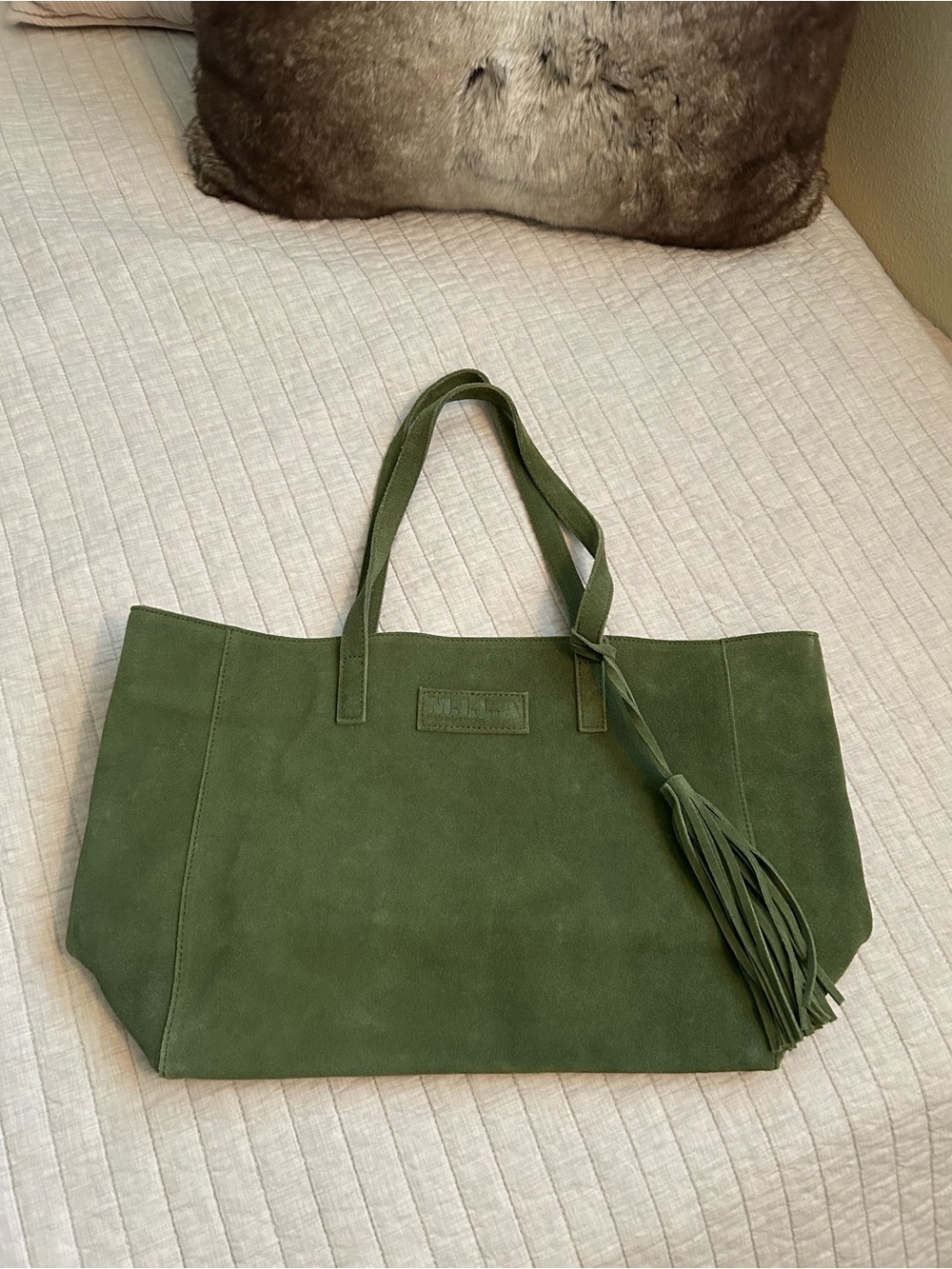 M.I.L.A. Green leather suede med large classic boho Tote bag anthro office